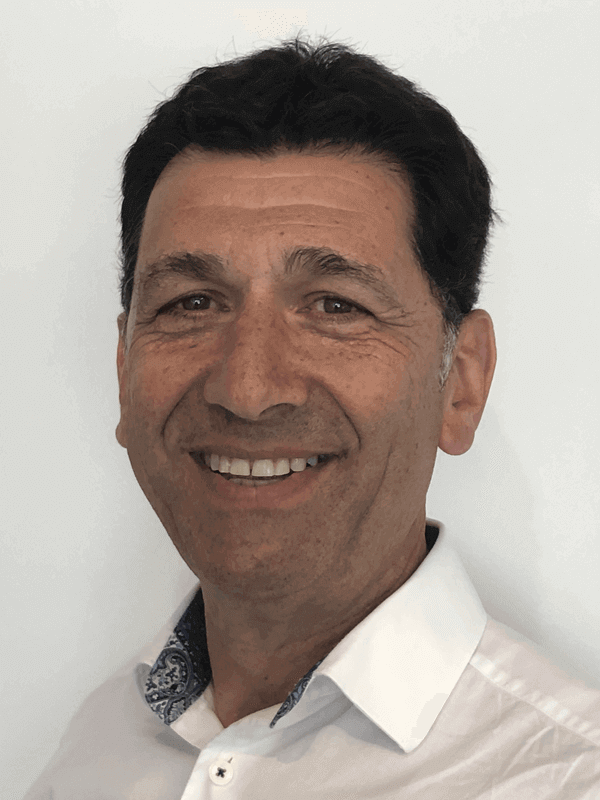 Dr Marcus Stone